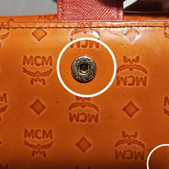 Authentic MCM compact wallet. - Picture 5 of 10